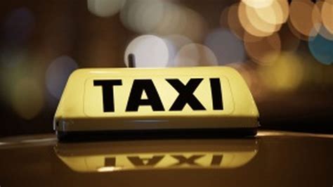 Concurrence Des Taxis Les Voitures De Tourisme Avec Chauffeur Vont