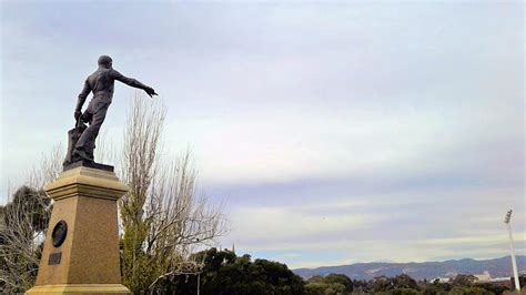 Statue of Colonel William Light | Adelaide, Australia Attractions ...