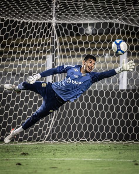 Santos fecha a preparação para enfrentar o Guarani pela Série B veja