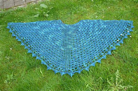 Ravelry Ice Crystal Crochet Faroese Shawl Pattern By Jude Butterworth