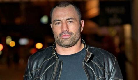 Joe Rogan wife Jessica Rogan wiki, married life, Kids, age, net worth.