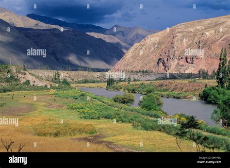 Urubamba river, Peru Stock Photo - Alamy