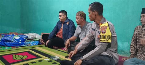 Polisi Periksa Orang Pasca Perang Sarung Di Desa Kecapi Lamsel