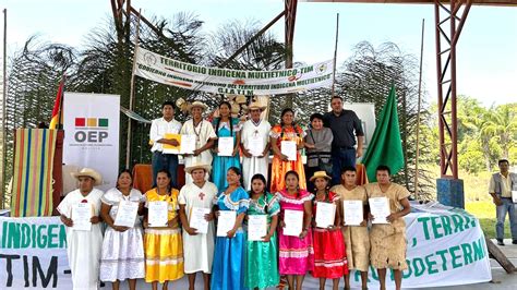 Beni histórica entrega de credenciales a las primeras autoridades