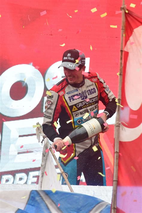 El primer éxito de Trucco, la etapa regular para Santero y el enorme