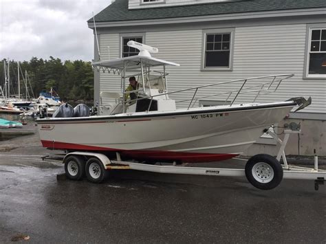 1994 Boston Whaler 24 Outrage Power Boat For Sale