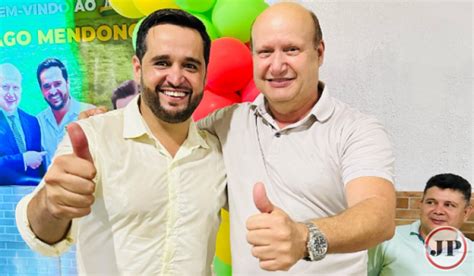 Jornal Populacional Empresário Tiago Mendonça se filia ao MDB e é