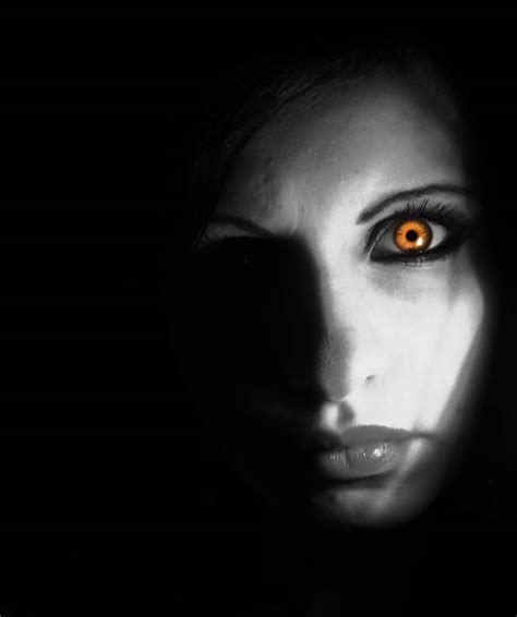 Orange Eye By Lotsoflowe On Deviantart