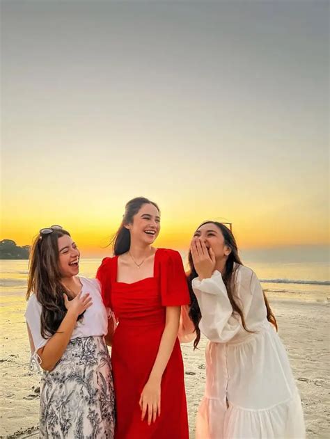 6 Potret Kedekatan Syifa Hadju Dan Kakak Rizky Nazar Di Berbagai Momen Bak Bestie Hot