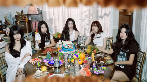 Red Velvet Birthday K