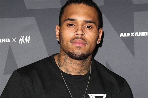 Chris Brown Revela Tracklist Oficial De Seu Novo álbum Breezy” Rap Mais