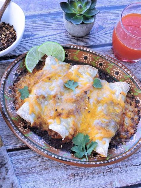 Beef Steak And Green Chiles Enchiladas Recipe 24bite™ Recipes Red