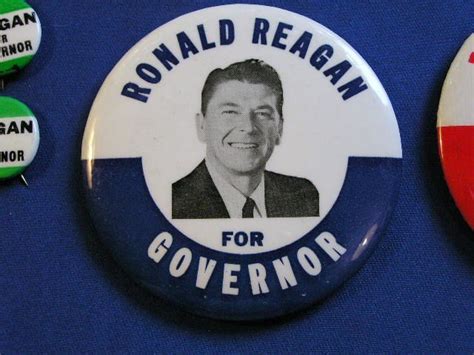 Huge Lot Ronald Reagan 1966 Campaign Pinback Buttons 31994874