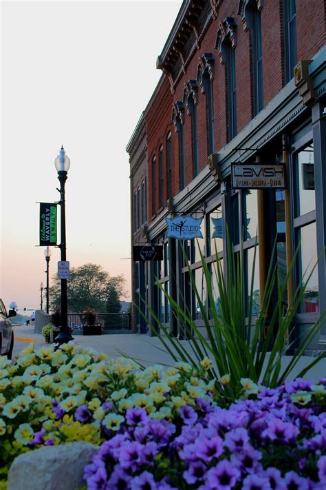 Waverly Main Street Waverly Iowa Travel Iowa