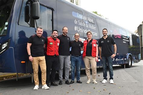 Mercedes Benz cede ônibus à Cruz Vermelha Brasileira para ser usada