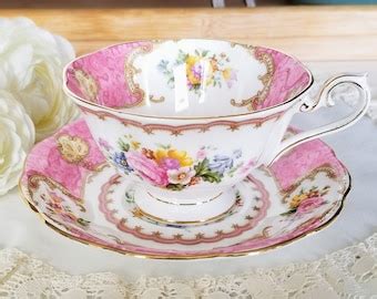 Vintage Royal Albert Tea Cup And Saucer Lady Carlyle Bone China