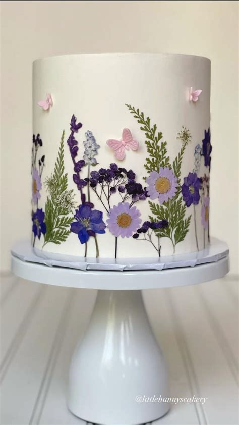 Delicate Pressed Flowers Cake Trending Cake Design