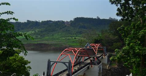 Goa Kreo Semarang Yang Banyak Kera Ekor Panjangnya My Trip Quotes