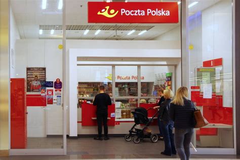 Poczta Polska ma opóźnienia Listy nie docierają a listonosze są