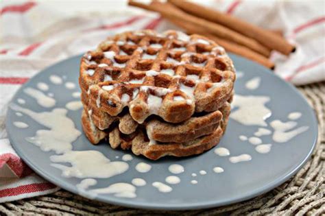 Best Keto Chaffles Low Carb Cinnamon Roll Chaffle Idea Homemade