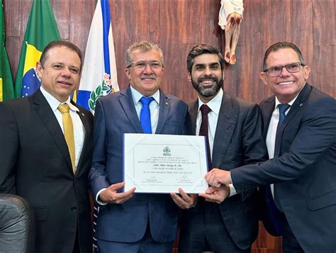 Deputado Antônio Henrique recebe título de Cidadão de Fortaleza