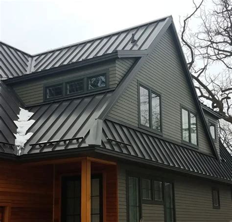 Standing Seam Metal Roof In Los Angeles