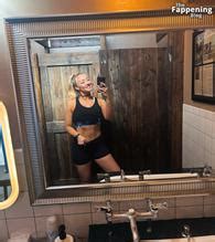 Nita Strauss Sexy And Hot Photos Collection AZNude