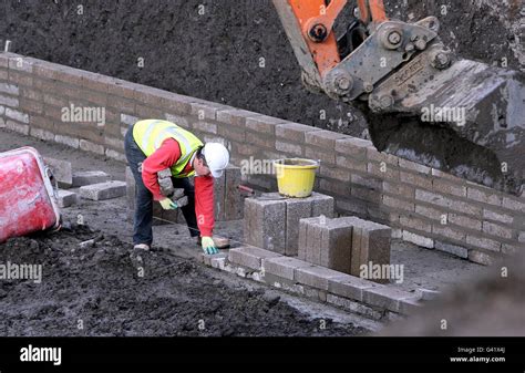 Giant's Causeway visitor centre Stock Photo - Alamy