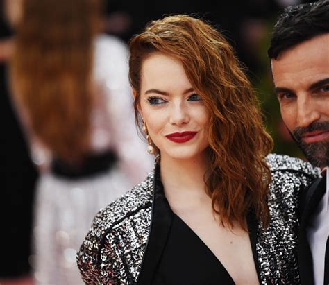 Emma Stone And Dave Mccary Enjoy Basketball Game Date See Photos