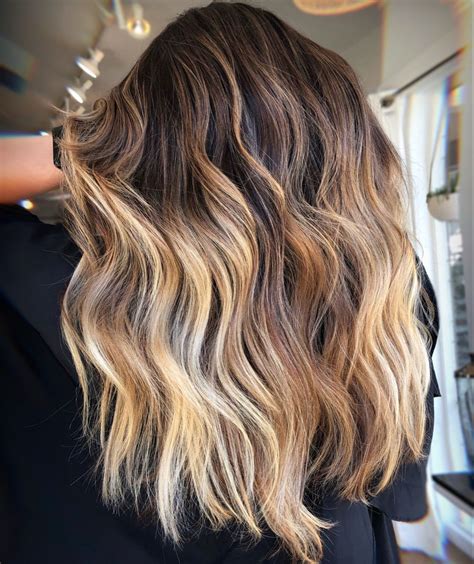 Blonde Hair Golden Honey Balayage Honey Balayage Bronde Hair Balayage