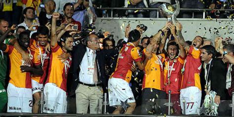 Galatasaray 1 : 0 Fenerbahce Super Cup Highlights | Football Deluxe