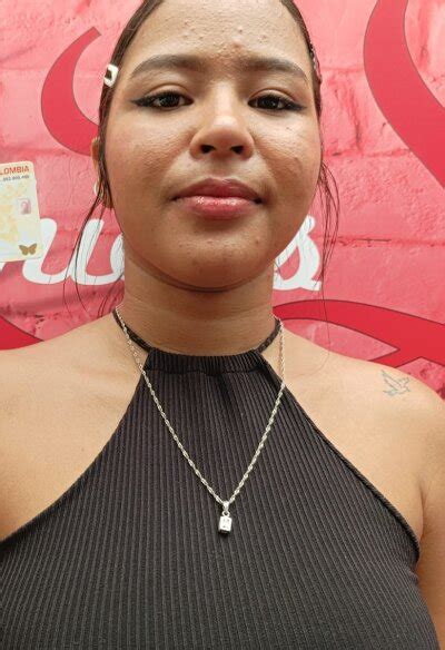 Modelo Webcam AISHA HOT Chat Show De Sexo En Vivo Gratis Stripchat