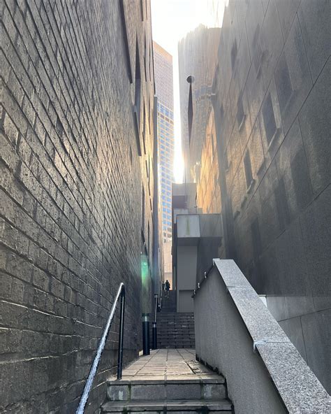 A Narrow Path Flinders St Melbourne Melbourne City Cbd