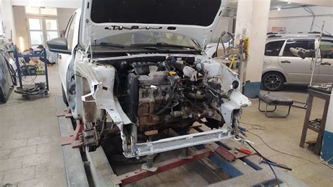 Гранта с Нурлата на переделку.body repair - YouTube