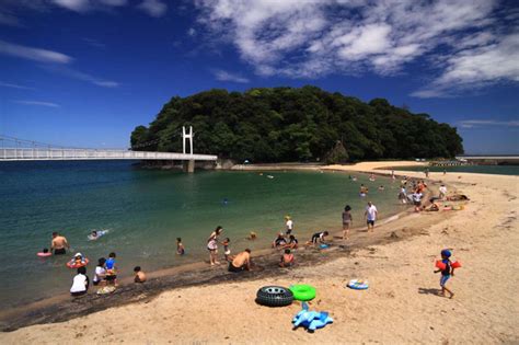 【ビーチ＆温泉】水質調査で最高ランクの透明度の海まで徒歩1分！夕陽も泉質も格別 湯の児 海と夕やけ【熊本】 おんせんニュース