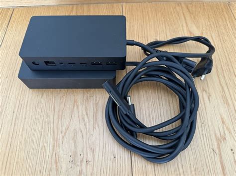 Microsoft Surface Dock 2 | Kaufen auf Ricardo