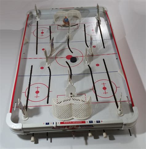 Vintage 1970 Munro Games Nhl Ice Hockey Table Top Hockey Game Vancouve