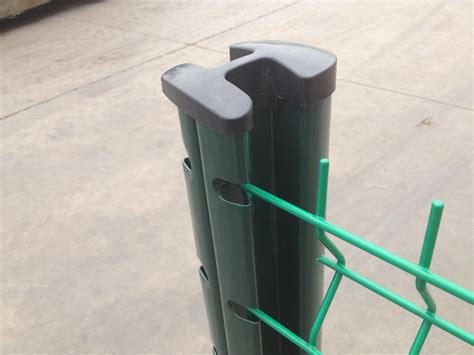 Peach Post Is Used For Security Fence Fixing And Supporting