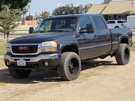 2005 Gmc Sierra 2500 Hd Off Road Monster M08 Stock Stock Custom Offsets