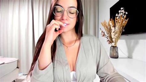 Watch Worlin Big Ass Striptease Anal Porn SpankBang