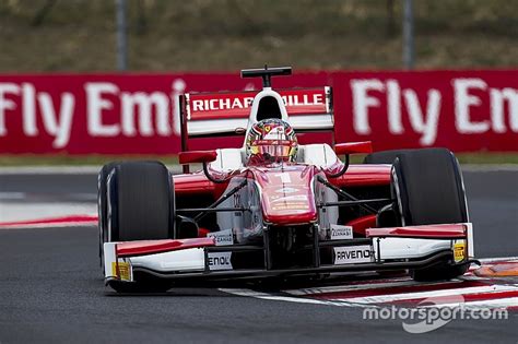 Leclerc Faz Pole Seguida Na F E Quebra Recorde Hist Rico