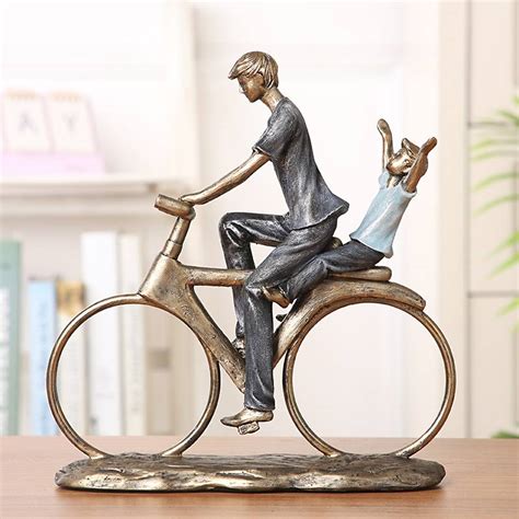 CADEAUX AMOUR SYMBOLES Statues Figurines Figurine de vélo