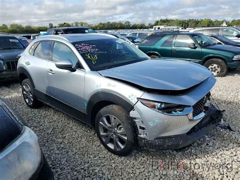 Report 3MVDMBDM3MM234312 MAZDA CX30 2021 SILVER GAS - price and damage ...