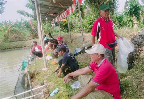 Puluhan Peserta Antusias Ikut Lomba Mancing Agustusan Serpong Update