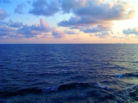 Слив радиоактивной воды в Тихий океан грозит человеку ожогом легких