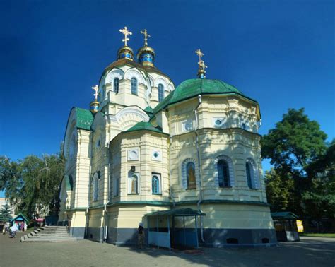 Рівне Цікаві місця • Пам'ятки • Що подивитись у Рівне?