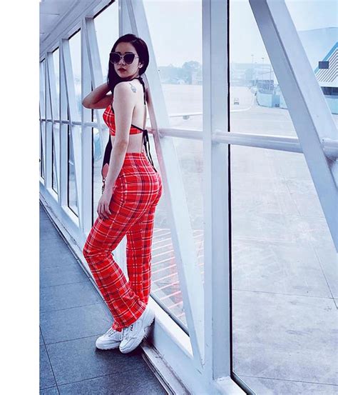 Bộ ảnh bikini của các hot girl Nóng cùng World Cup Báo Dân trí