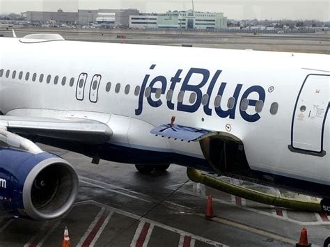 JetBlue Flight From Florida Makes Emergency Landing At JFK Airport