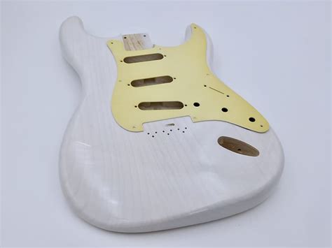 Lbs Oz Bloomdoom Nitro Lacquer Aged Relic White Blonde Reverb