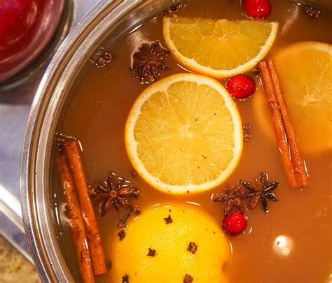 Mulled Orange-Spiced Apple Cider | Sunkist
